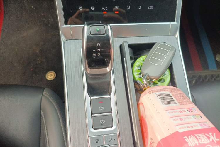 Used Chery Tiggo 8 2023 Kunpeng Edition 290TGDI Automatic Excellence Model Gear Lever