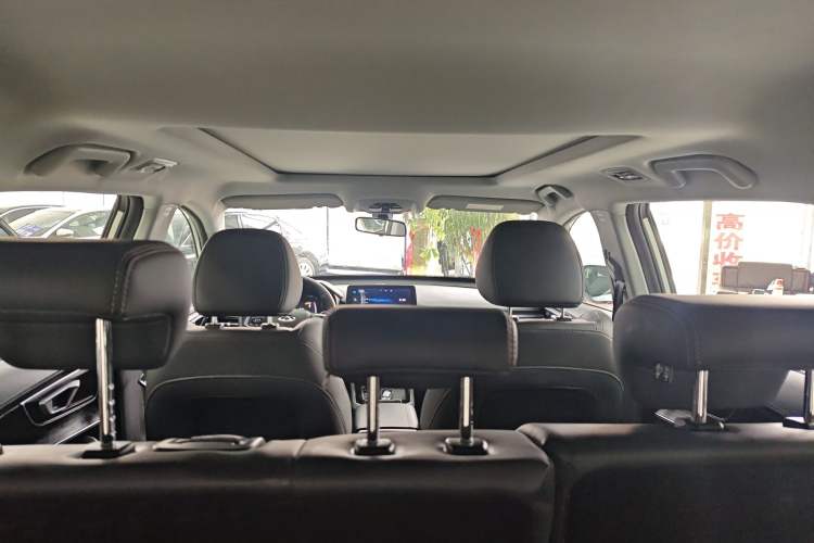 Used Chery Tiggo 8 2023 230TCI Automatic Advanced Edition Headliner