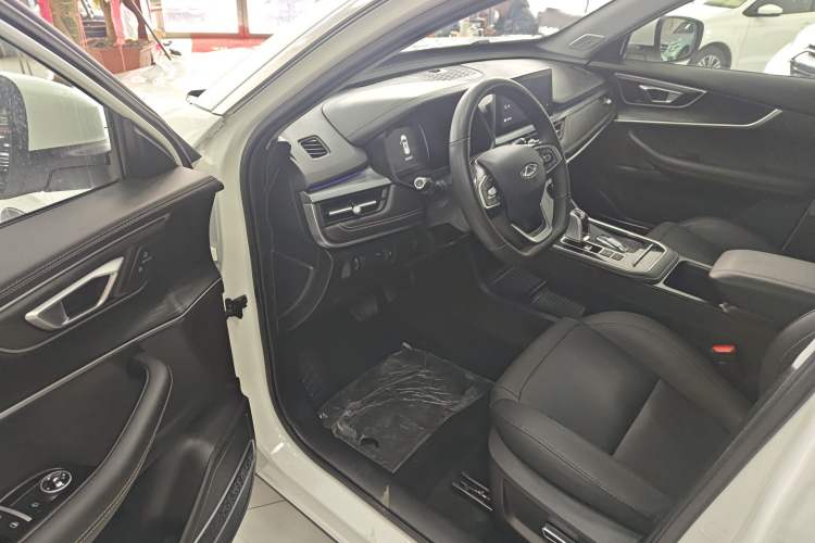 Used Chery Tiggo 8 2023 230TCI Automatic Advanced Edition Interior 2