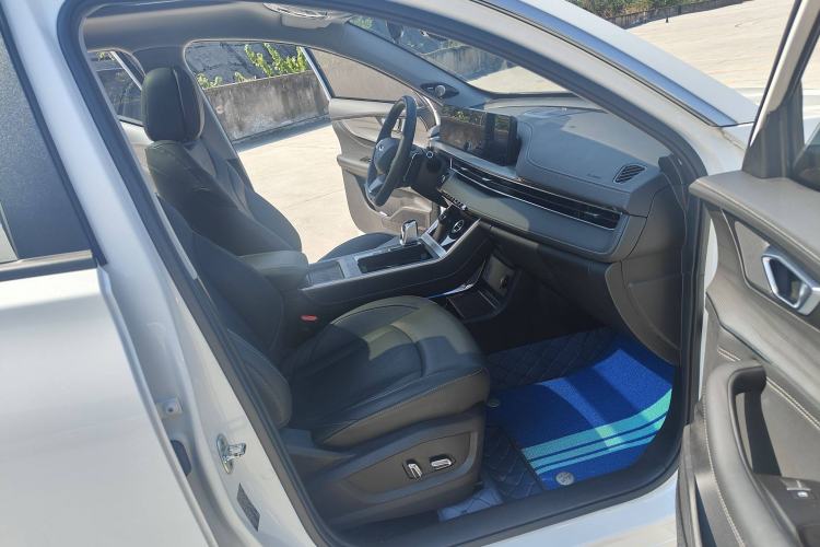 Used Chery Tiggo 8 2023 Kunpeng Edition 290TGDI Automatic Excellence Model Interior 3