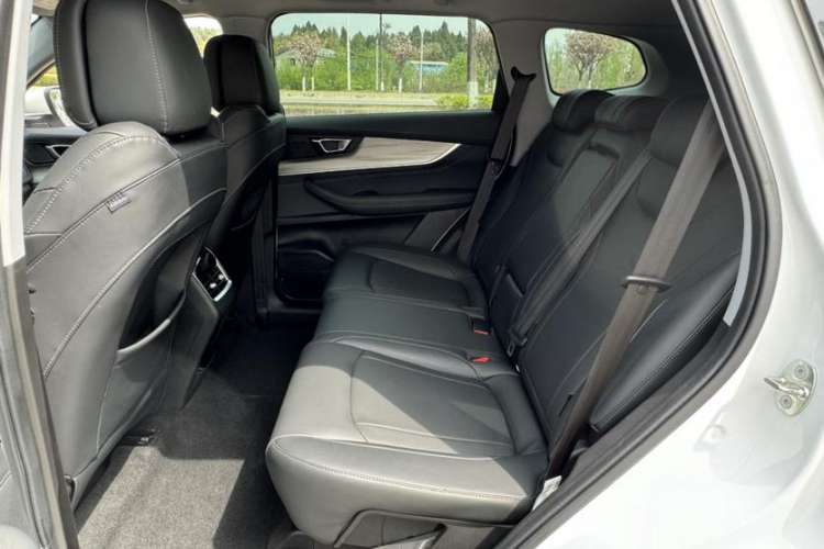 Used Chery Tiggo 8 2023 Kunpeng Edition 290TGDI Automatic Excellence Model Interior 6