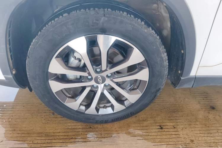 Used Chery Tiggo 8 2023 230TCI Automatic Advanced Edition Left Front Wheel Hub