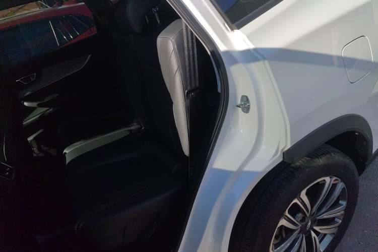 Used Chery Tiggo 8 2023 Kunpeng Edition 290TGDI Automatic Excellence Model Left Rear Seat