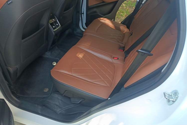 Used Chery Tiggo 8 2023 Kunpeng Edition 290TGDI Automatic Ultra-Enjoyment Version Left Rear Seat