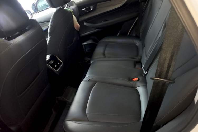 Used Chery Tiggo 8 2023 Kunpeng Edition 290TGDI Automatic Excellence Model Left Rear Seat