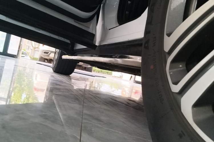 Used Chery Tiggo 8 2023 Kunpeng Edition 290TGDI Automatic Excellence Model Left Side Sill