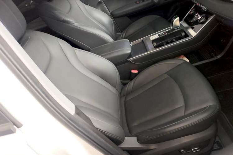 Used Chery Tiggo 8 2023 Kunpeng Edition 290TGDI Automatic Excellence Model Right Front Seat
