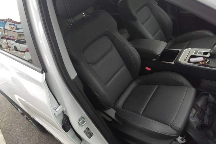 Used Chery Tiggo 8 2023 230TCI Automatic Advanced Edition Right Front Seat