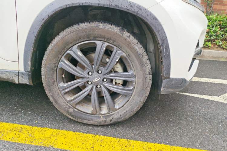 Used Chery Tiggo 8 2023 230TCI Automatic Advanced Edition Right Front Wheel Hub