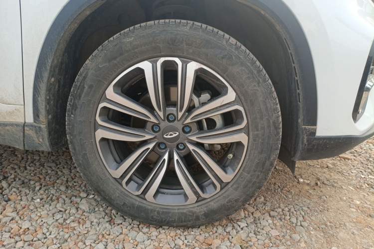 Used Chery Tiggo 8 2023 Kunpeng Edition 290TGDI Automatic Excellence Model Right Front Wheel Hub