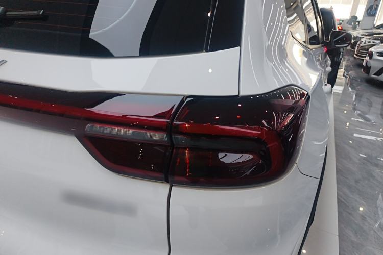 Used Chery Tiggo 8 2023 Kunpeng Edition 290TGDI Automatic Excellence Model Right Rear Taillight