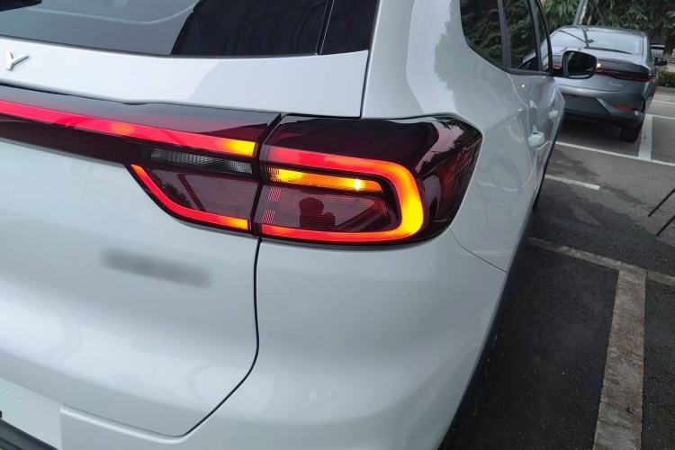 Used Chery Tiggo 8 2023 230TCI Automatic Advanced Edition Right Rear Taillight