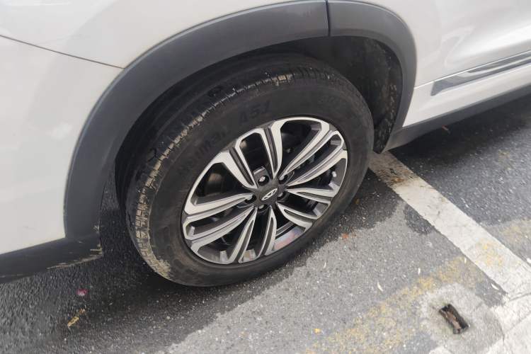 Used Chery Tiggo 8 2023 Kunpeng Edition 290TGDI Automatic Excellence Model Right Rear Wheel Hub