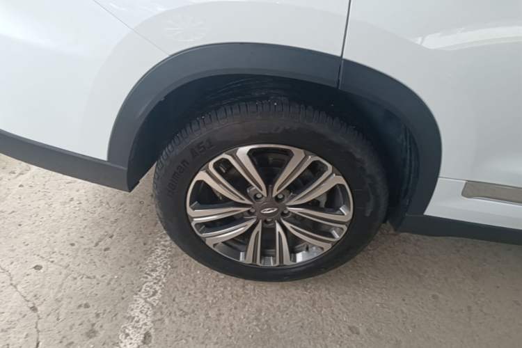 Used Chery Tiggo 8 2023 Kunpeng Edition 290TGDI Automatic Excellence Model Right Rear Wheel Hub
