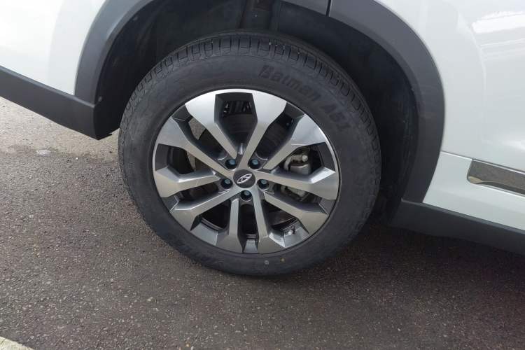 Used Chery Tiggo 8 2023 230TCI Automatic Advanced Edition Right Rear Wheel Hub