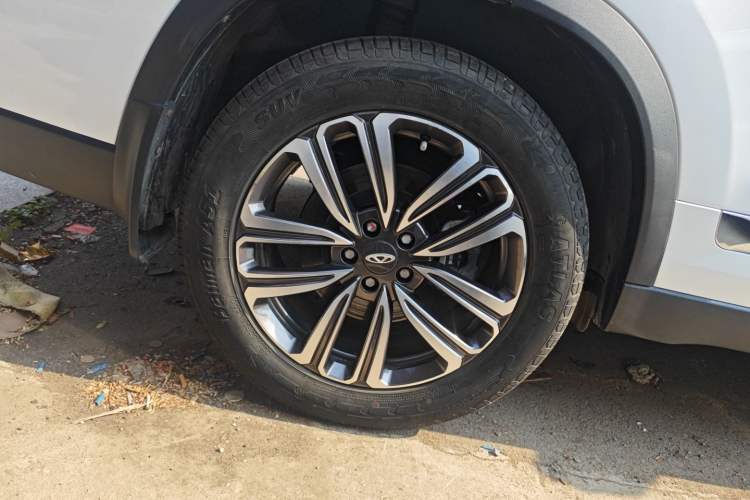 Used Chery Tiggo 8 2023 Kunpeng Edition 290TGDI Automatic Excellence Model Right Rear Wheel Hub