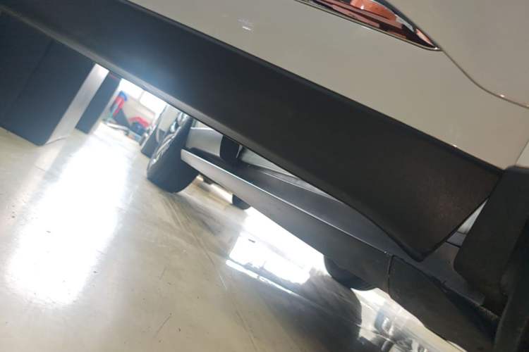 Used Chery Tiggo 8 2023 Kunpeng Edition 290TGDI Automatic Ultra-Enjoyment Version Right Side Sill