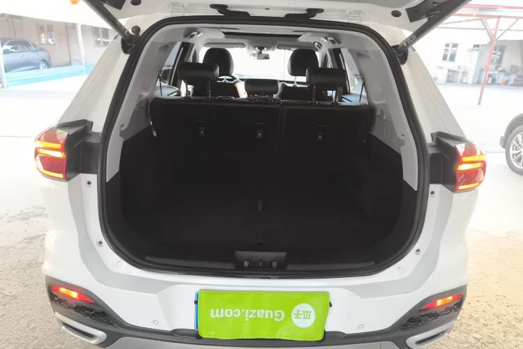 Used Chery Tiggo 8 2023 230TCI Automatic Advanced Edition Trunk
