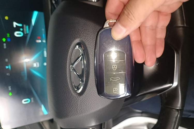 Used Chery Tiggo 8 2023 Kunpeng Edition 290TGDI Automatic Excellence Model Vehicle Key