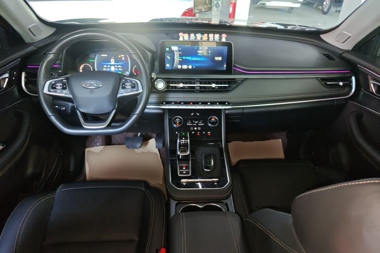 Used Chery Tiggo 8 2024 Honor Edition 230TCI Automatic Excellence Version 5 Seats Center Console