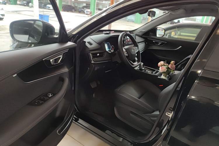 Used Chery Tiggo 8 2024 230TCI Automatic New Edition 7-Seater Driver Seat