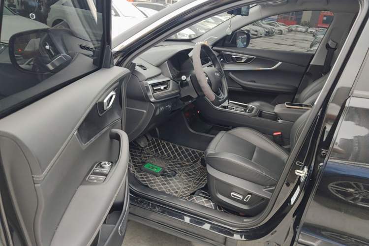 Used Chery Tiggo 8 2024 Honor Edition 230TCI Automatic Excellence Version 5 Seats Driver Seat