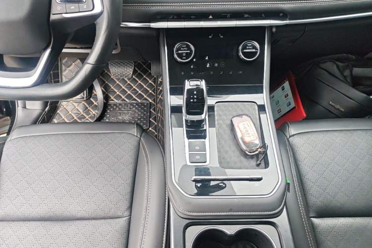 Used Chery Tiggo 8 2024 Honor Edition 230TCI Automatic Excellence Version 5 Seats Gear Lever