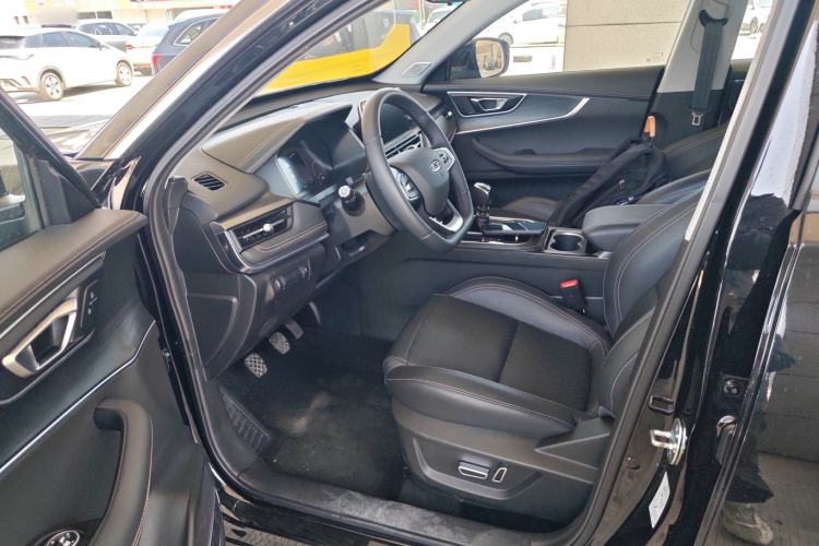 Used Chery Tiggo 8 2024 Honor Edition 230TCI Manual Advanced Version 5 Seats Left Front Seat