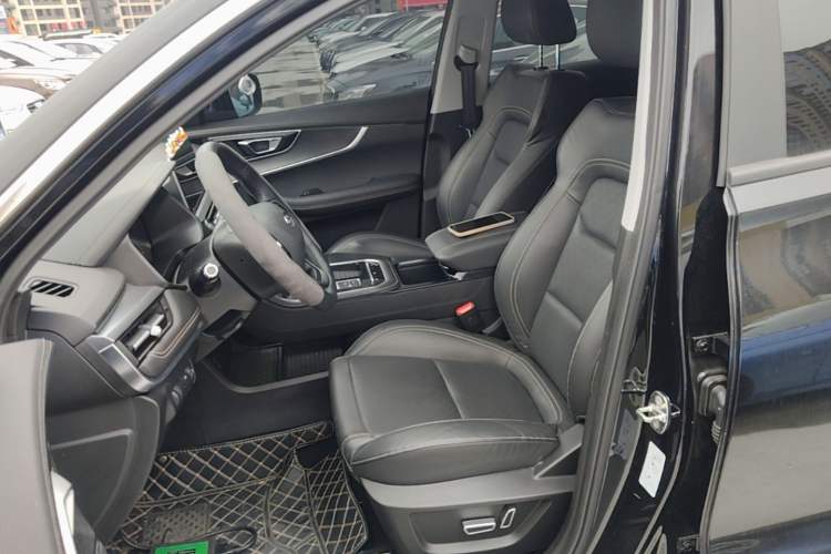 Used Chery Tiggo 8 2024 Honor Edition 230TCI Automatic Excellence Version 5 Seats Left Front Seat