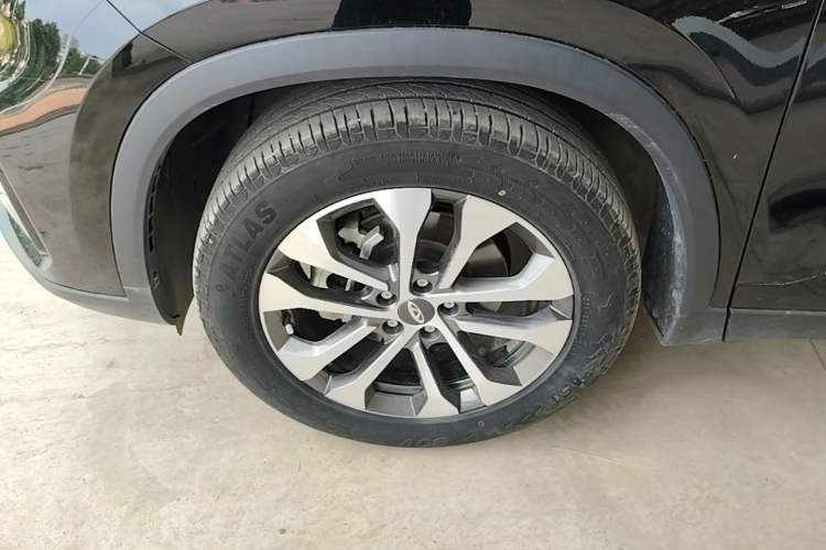 Used Chery Tiggo 8 2024 Honor Edition 230TCI Automatic Excellence Version 7 Seats Left Front Wheel Hub
