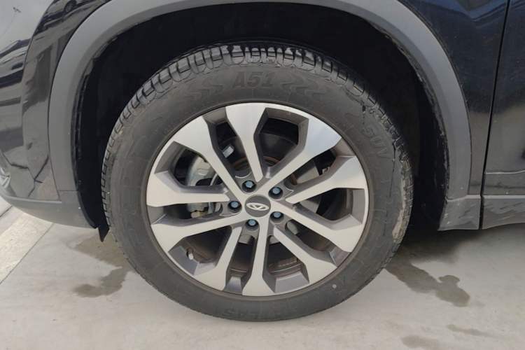 Used Chery Tiggo 8 2024 Honor Edition 230TCI Automatic Excellence Version 5 Seats Left Front Wheel Hub