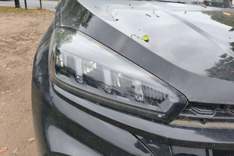 Used Chery Tiggo 8 2024 Honor Edition 230TCI Automatic Excellence Version 5 Seats Right Front Headlight