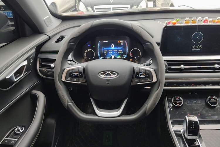 Used Chery Tiggo 8 2024 Honor Edition 230TCI Automatic Excellence Version 5 Seats Steering Wheel