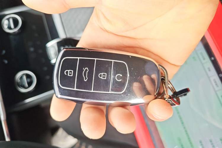 Used Chery Tiggo 8 2024 Honor Edition 230TCI Automatic Excellence Version 5 Seats Vehicle Key