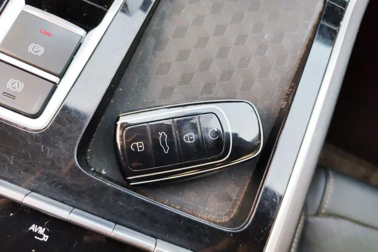 Used Chery Tiggo 8 2024 Honor Edition 230TCI Automatic Excellence Version 5 Seats Vehicle Key