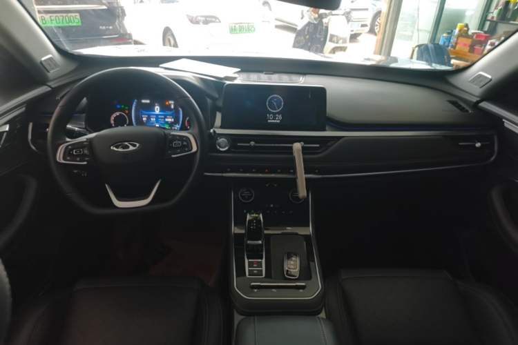 Used Chery Tiggo 8 2024 Honor Edition 230TCI Automatic Excellence Version 5 Seats Center Console