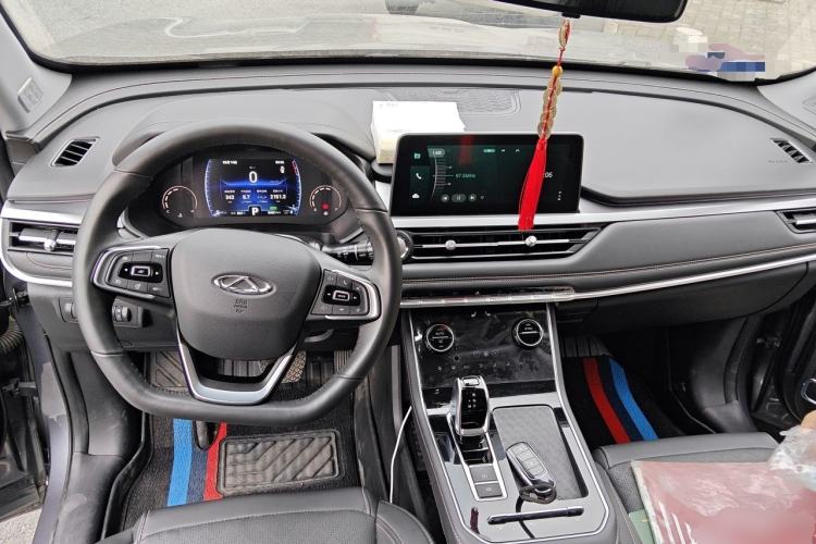 Used Chery Tiggo 8 2024 Honor Edition 230TCI Automatic Excellence Version 5 Seats Center Console