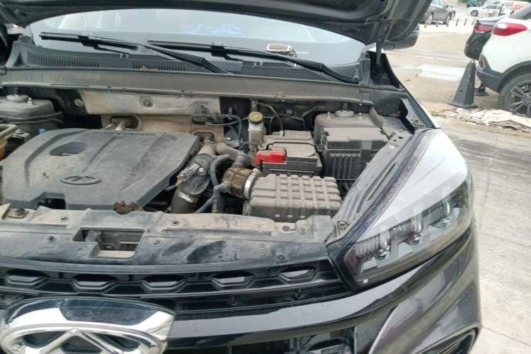 Used Chery Tiggo 8 2024 Honor Edition 230TCI Manual Advanced Version 5 Seats Engine Bay Left