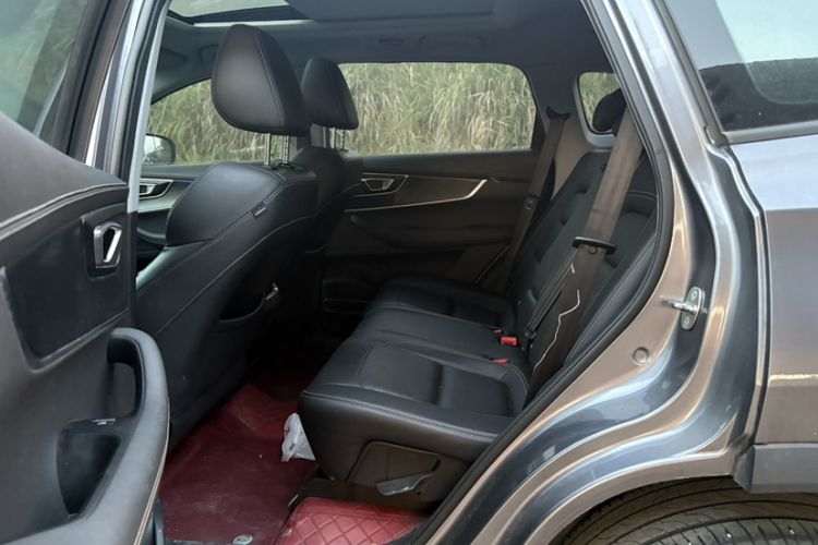 Used Chery Tiggo 8 2024 Honor Edition 230TCI Automatic Excellence Version 5 Seats Interior 7