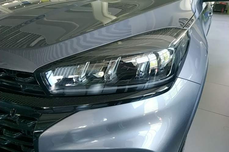 Used Chery Tiggo 8 2024 Honor Edition 230TCI Automatic Excellence Version 7 Seats Left Front Headlight
