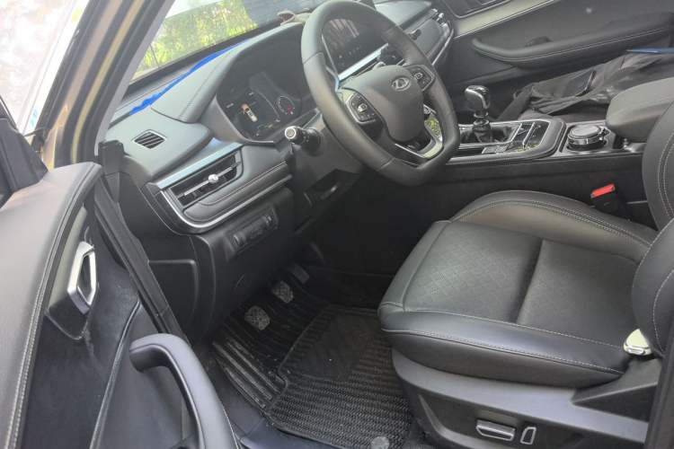 Used Chery Tiggo 8 2024 Honor Edition 230TCI Manual Advanced Version 5 Seats Left Front Seat