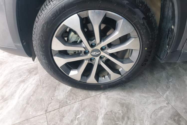 Used Chery Tiggo 8 2024 Honor Edition 230TCI Automatic Excellence Version 5 Seats Left Front Wheel Hub