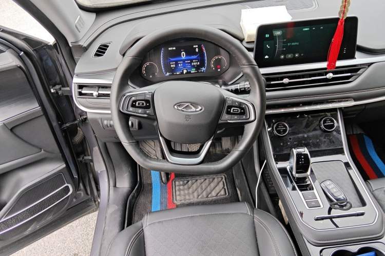Used Chery Tiggo 8 2024 Honor Edition 230TCI Automatic Excellence Version 5 Seats Steering Wheel