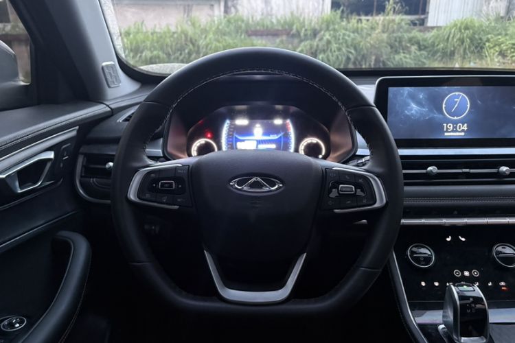 Used Chery Tiggo 8 2024 Honor Edition 230TCI Automatic Excellence Version 5 Seats Steering Wheel