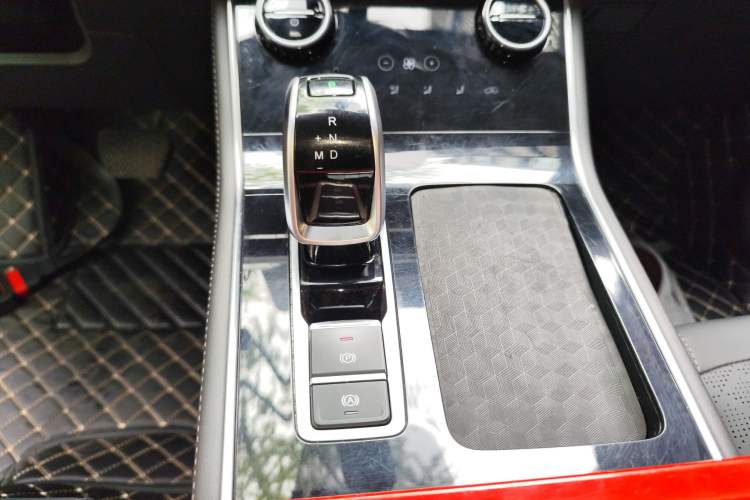 Used Chery Tiggo 8 2024 Honor Edition 230TCI Automatic Excellence Version 5 Seats Gear Lever