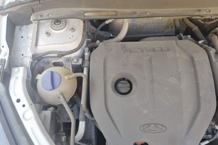 Used Chery Tiggo 8 2024 Honor Edition 230TCI Manual Advanced Version 5 Seats Engine Bay Right