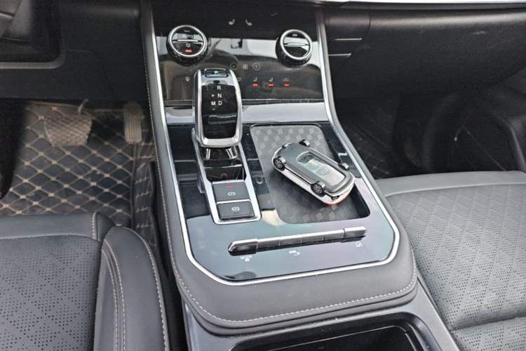 Used Chery Tiggo 8 2024 Honor Edition 230TCI Automatic Excellence Version 5 Seats Gear Lever