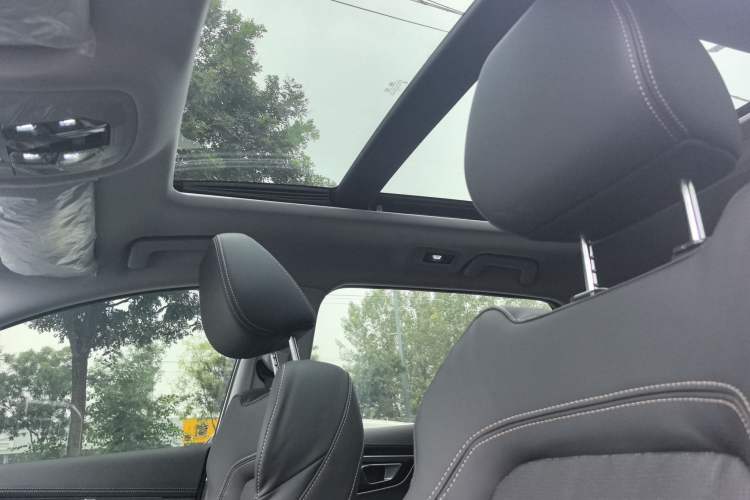Used Chery Tiggo 8 2024 Honor Edition 230TCI Automatic Excellence Version 5 Seats Headliner