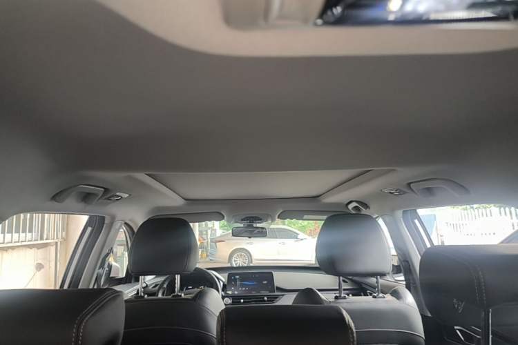 Used Chery Tiggo 8 2024 230TCI Automatic New Trendy Version 7 Seats Headliner