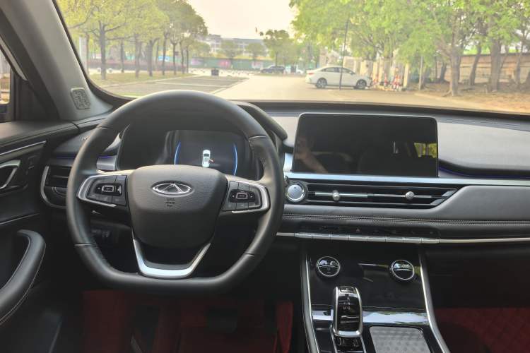 Used Chery Tiggo 8 2024 Honor Edition 230TCI Automatic Excellence Version 7 Seats Interior 3